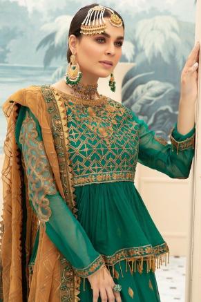 Latest Simple Lehenga Choli Styles There has to be some way out to look glamorous. latest simple lehenga choli styles