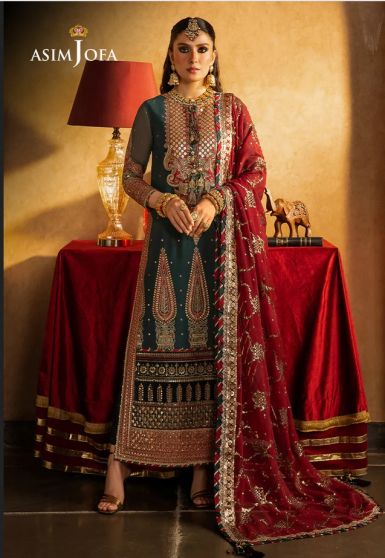 Velvet Festive Embroidered Pakistani Salwar Kameez