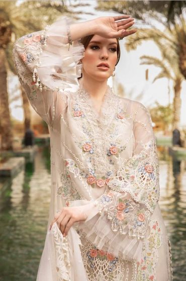 Luxury Lawn Embroidered Pakistani Salwar Kameez