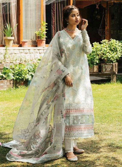 Liana Embroidered Pakistani Salwar Kameez