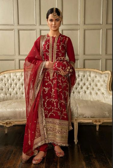 Nuur Festive Embroidered Pakistani Salwar Kameez