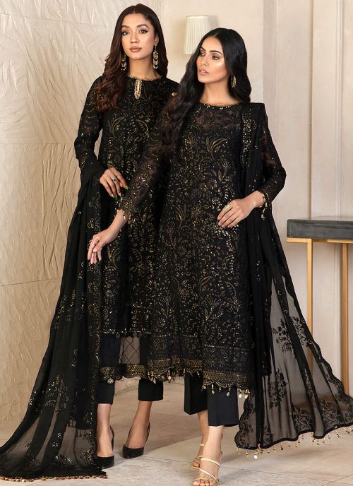 Buy Pakistan Bridal Dresses Online| Pakistani Wedding Dresses & Bridal Wear  - Classy Corner